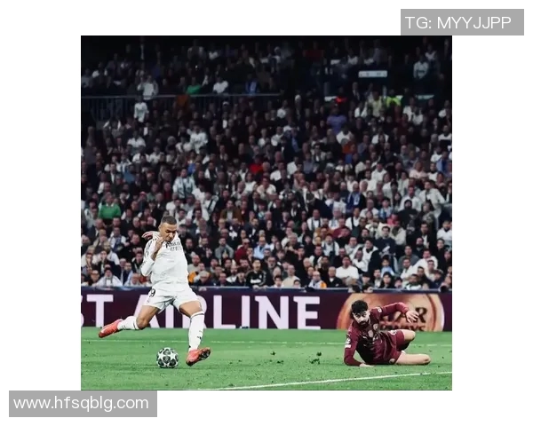 足球明星为何能吸引如此众多粉丝的深层原因解析与探讨